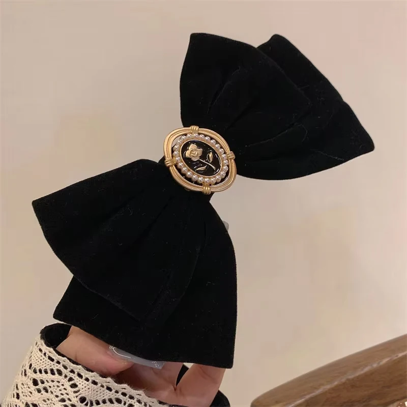 1pc New Black Velvet Bow Hair Pins Elegant Fabric Alloy Roses Hair Clips for Women Fashion Ponytail Barrette Heawear Accessories