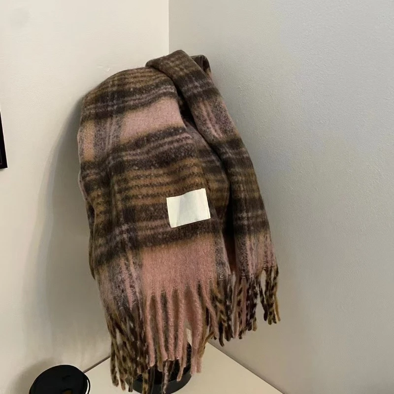 New Maillard Autumn/Winter Plaid Scarf Women's High-End Feel Korean Style Versatile Warm Shawl Thickened Neck Scarf Trendy