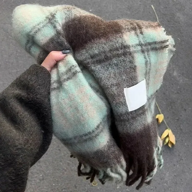 New Maillard Autumn/Winter Plaid Scarf Women's High-End Feel Korean Style Versatile Warm Shawl Thickened Neck Scarf Trendy