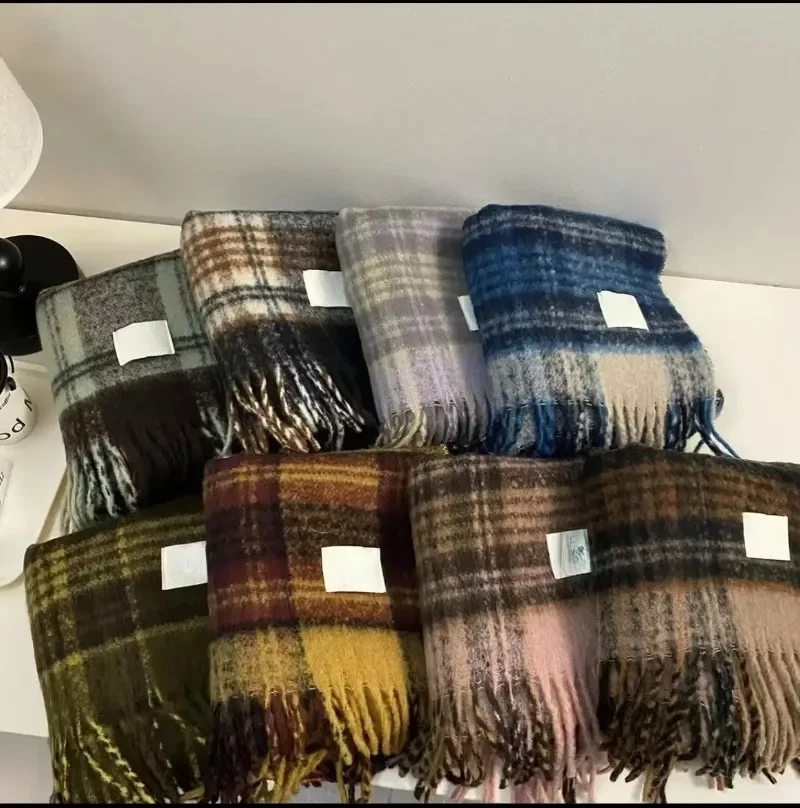 New Maillard Autumn/Winter Plaid Scarf Women's High-End Feel Korean Style Versatile Warm Shawl Thickened Neck Scarf Trendy