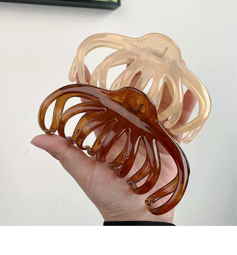 Octopus Grabbing Giant Energy Grabbing Super Large 13CM Hair Capacity Multiple Hair Clips Back of Head Coiled Hair Shark Clip