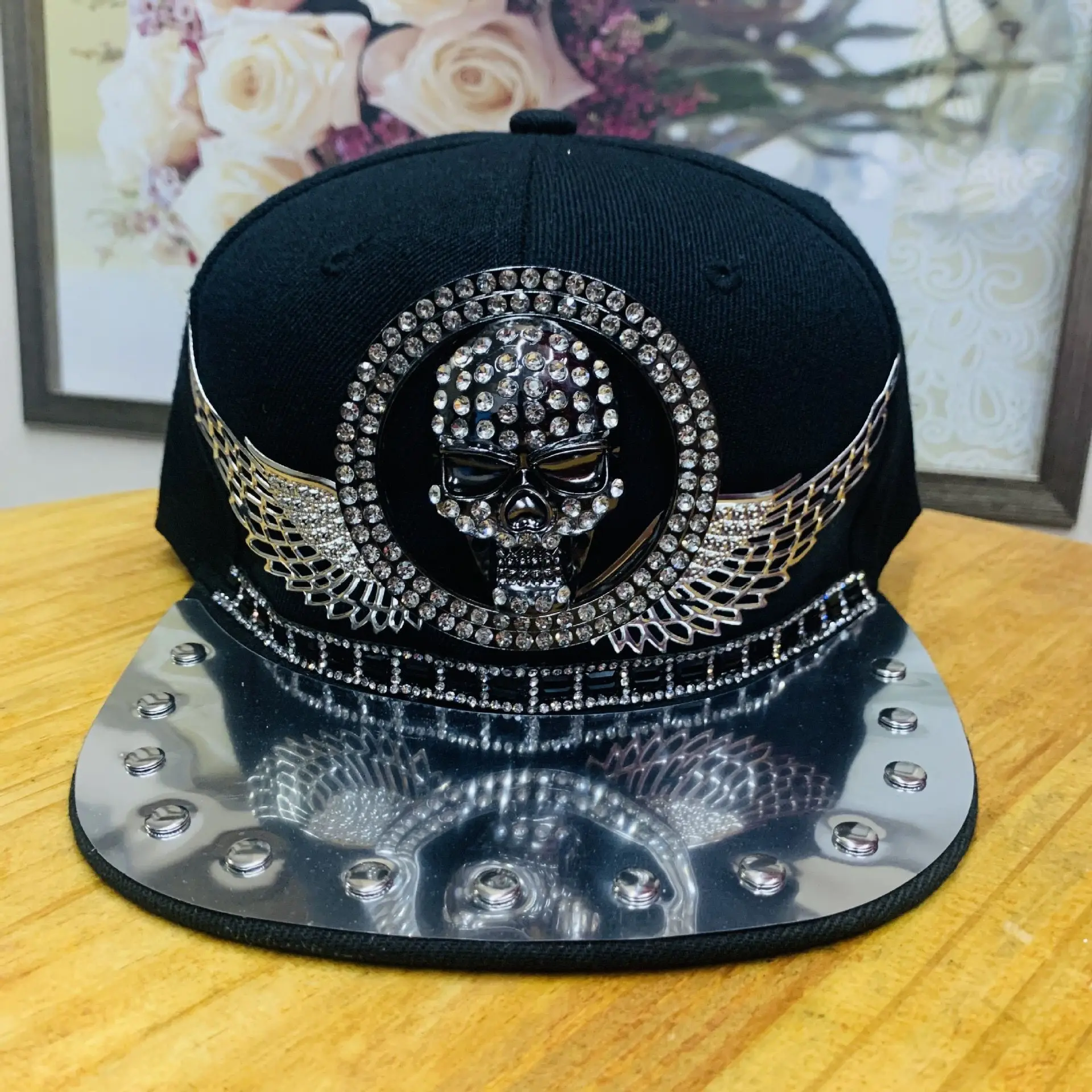 Men and Women New Handmade Cool Party Fashion Show Rivet Street Dance Fashion Cap