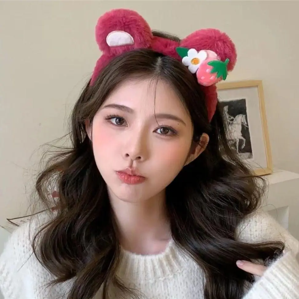 Cartoon Classic Style Strawberry Bear Plush Hair Band for Woman Sweet Face Wash Headband Fashion Girls Hair Accessories