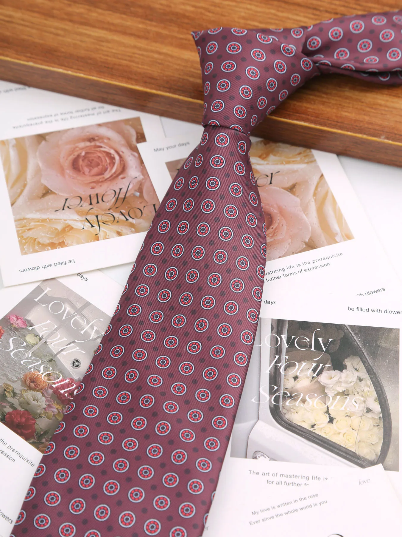 Vintage Ties Men's Fashion 8cm Graffiti Painting Floral Necktie For Men Wedding Business Soft Printing Tie Weding