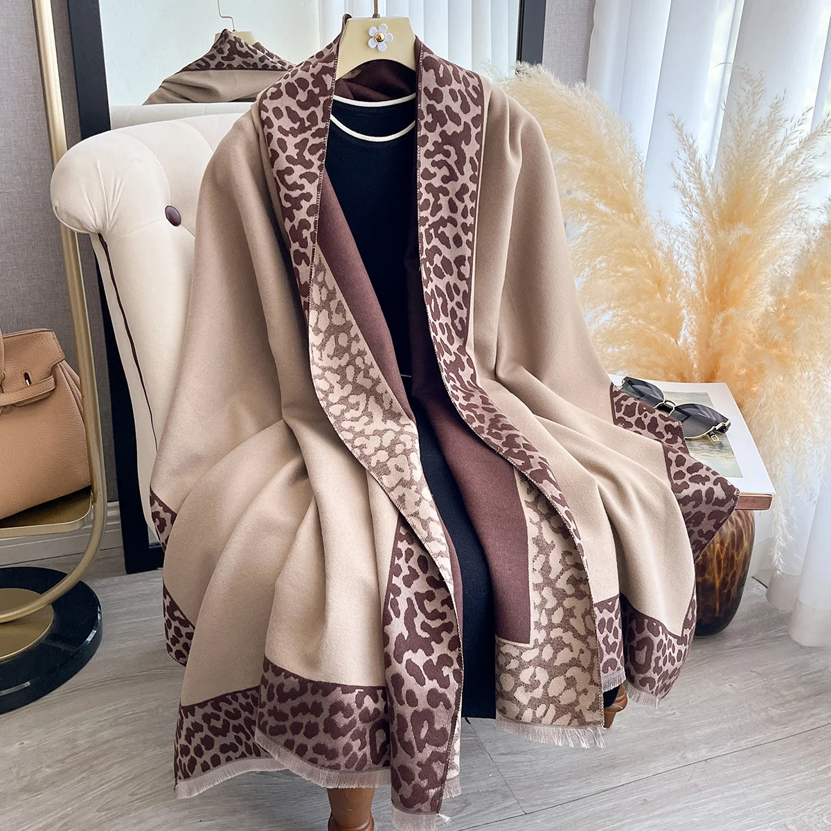 New Luxury Cashmere Plaid Leopard Scarf Winter Women Pashmina Shawls Warm Blanket Wraps Female Thick Scarves Bufanda Scarves
