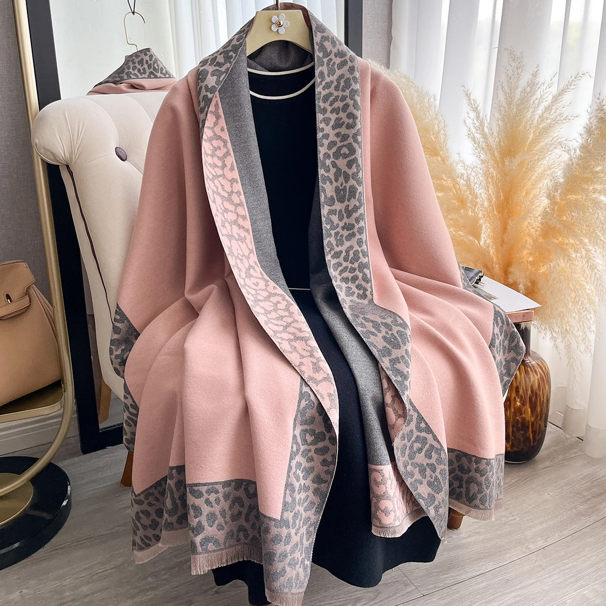 New Luxury Cashmere Plaid Leopard Scarf Winter Women Pashmina Shawls Warm Blanket Wraps Female Thick Scarves Bufanda Scarves