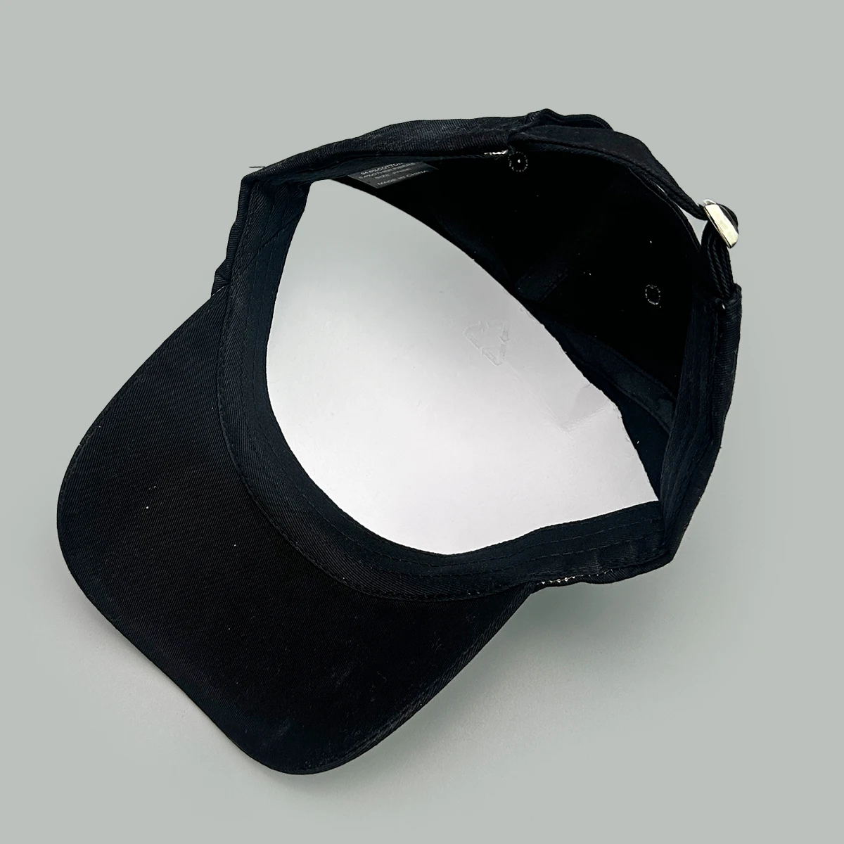 American Embroidered Flame Double-edged Blade Baseball Hats New Men Women Sunshade Personal Versatile Niche Fashion Peaked Caps