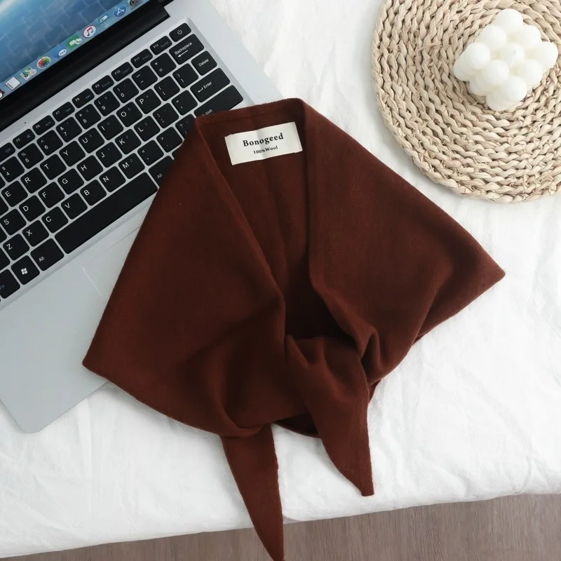 New Fashion 100% Wool Knit Triangular Binder Outer Shawl Women's Autumn and Winter Warm Neck Protection Blue Small Scarf