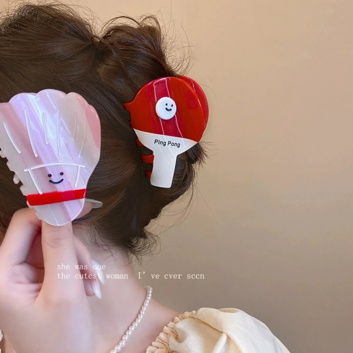 Cartoon Hair Claw For Women Cute Bee Ball Shape Shark Hair Gripper Claw Creative Acrylic Animal Hair Clip Girls Hair Accessories