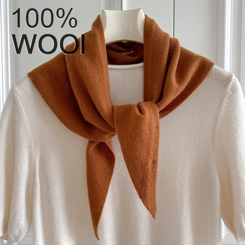 British Korean Triangle Scarf 100% Wool Triangular Scarves Women Headscarf Knitted Shaws Multi-Functional Warm Knitted Poncho