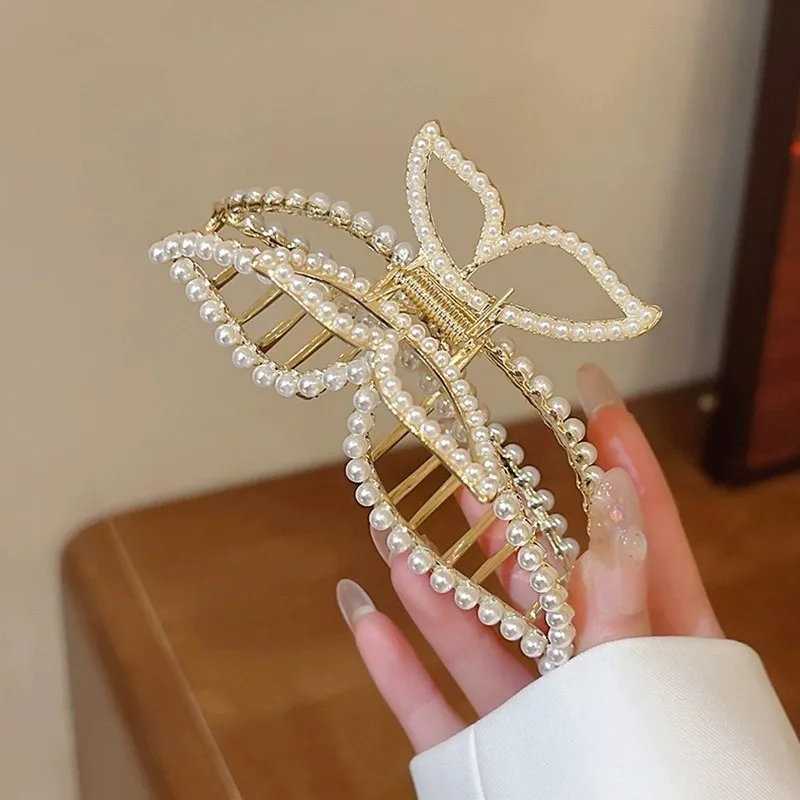 1pc pearl butterfly large hair clip for women summer design sense hair accessory shark clip at the back of the head