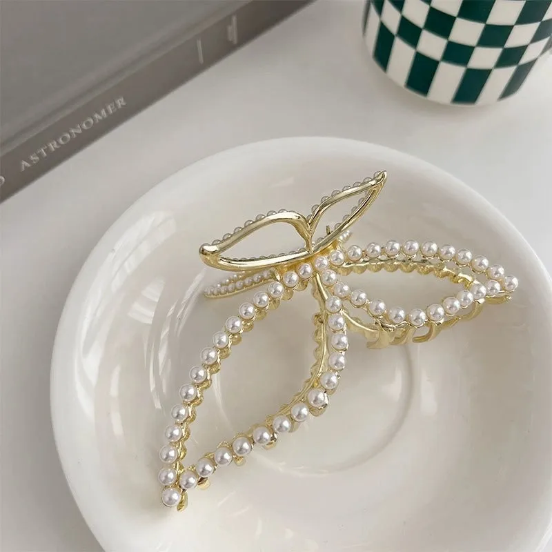 1pc pearl butterfly large hair clip for women summer design sense hair accessory shark clip at the back of the head