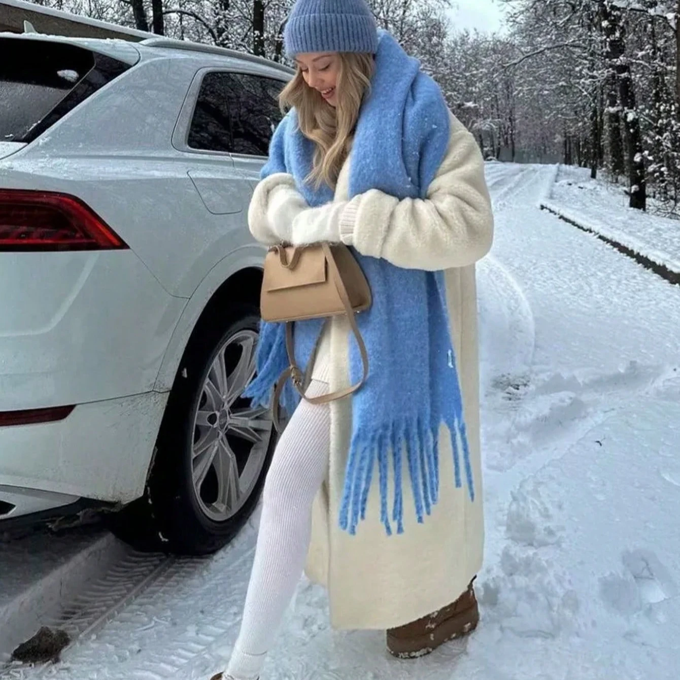 1pc Women's Autumn/Winter Plush Tassel Scarf, Warm Comfortable Windproof Large Shawl For Outdoor Daily Wear Women Winter Scarves