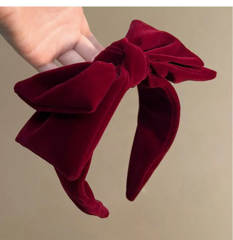 1pc Large Velvet Bow Hairband for Autumn Winter Parties or Daily Wear Stylish Princess Hair Accessory and a Great Gift for Women