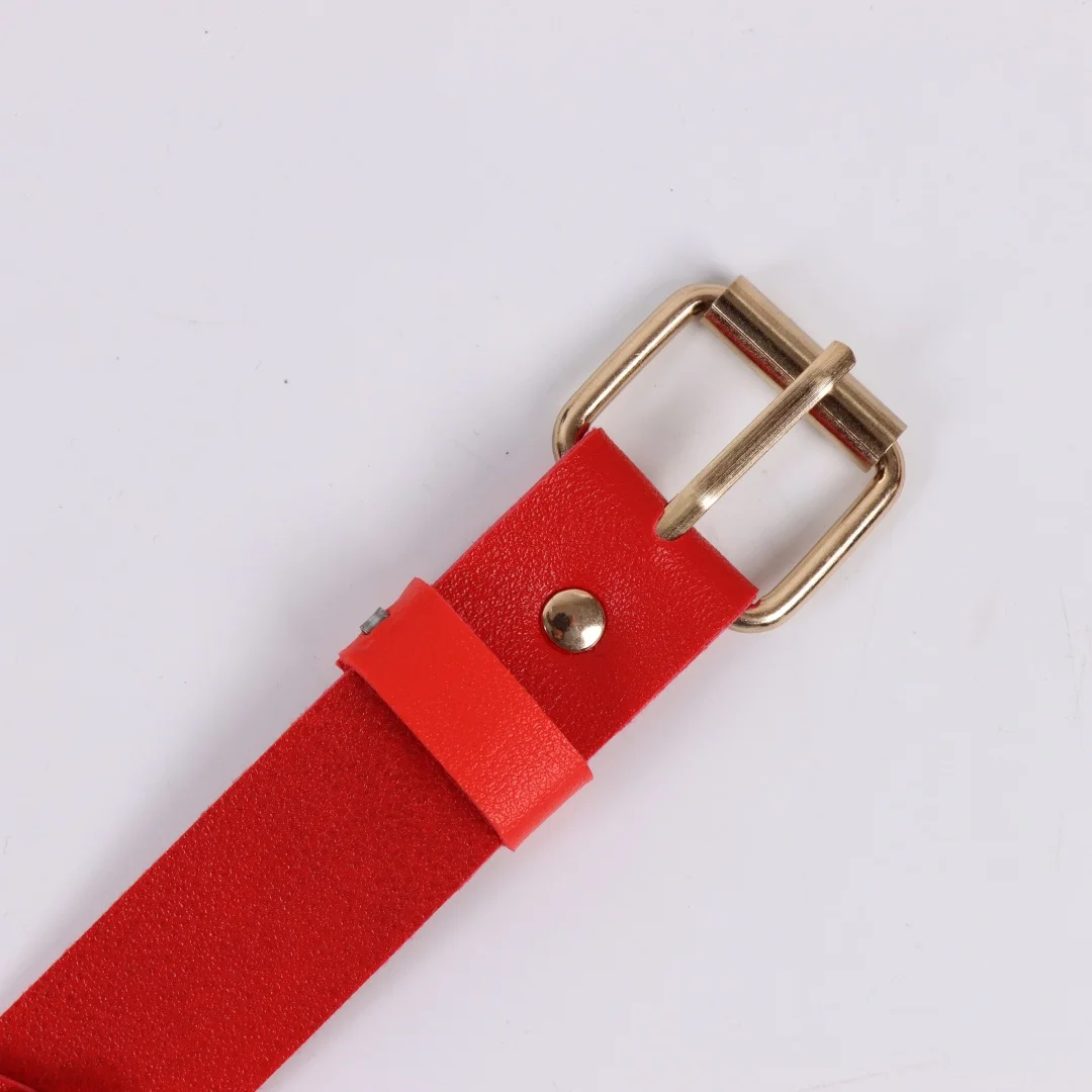 UYEE Handmade Leather Flower Collar for Women Sexy Holiday Decoration Accessory Belt Unique Combination Design