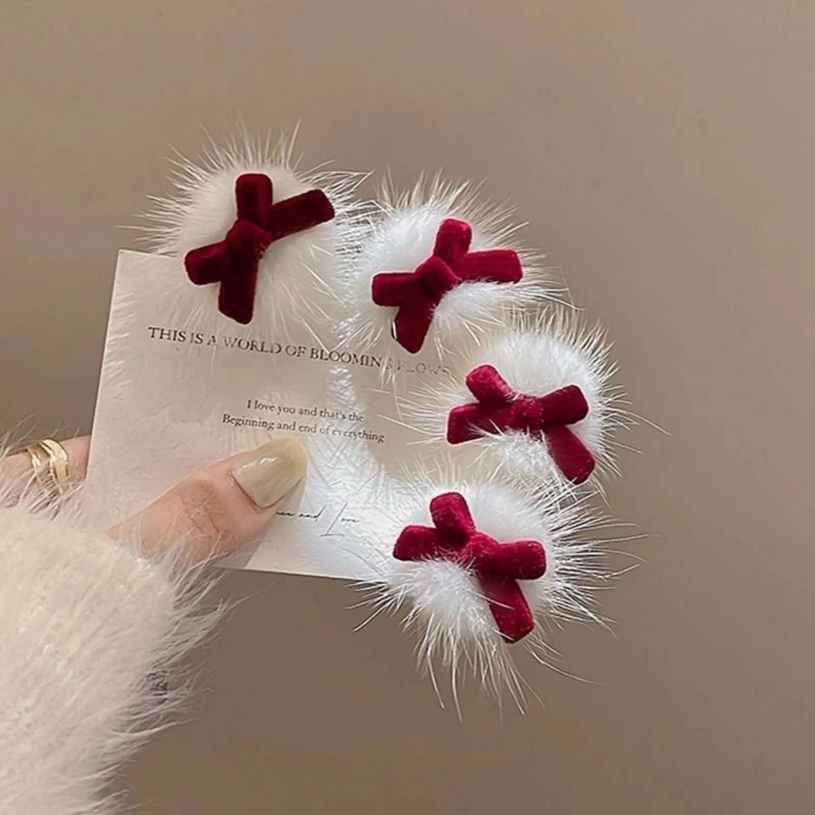 4pcs Christmas & New Year Red Bow Plush Side Duckbill Clip Hair Ornament is suitable for women to wear