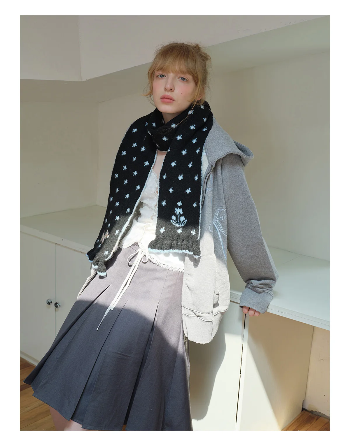 Ladies' Scarves Korean Cartoon Deer Floral Kawaii Sweet Versatile Cute Scarfs Thicked Warm High-quality Cashmere Knitted Scarfs