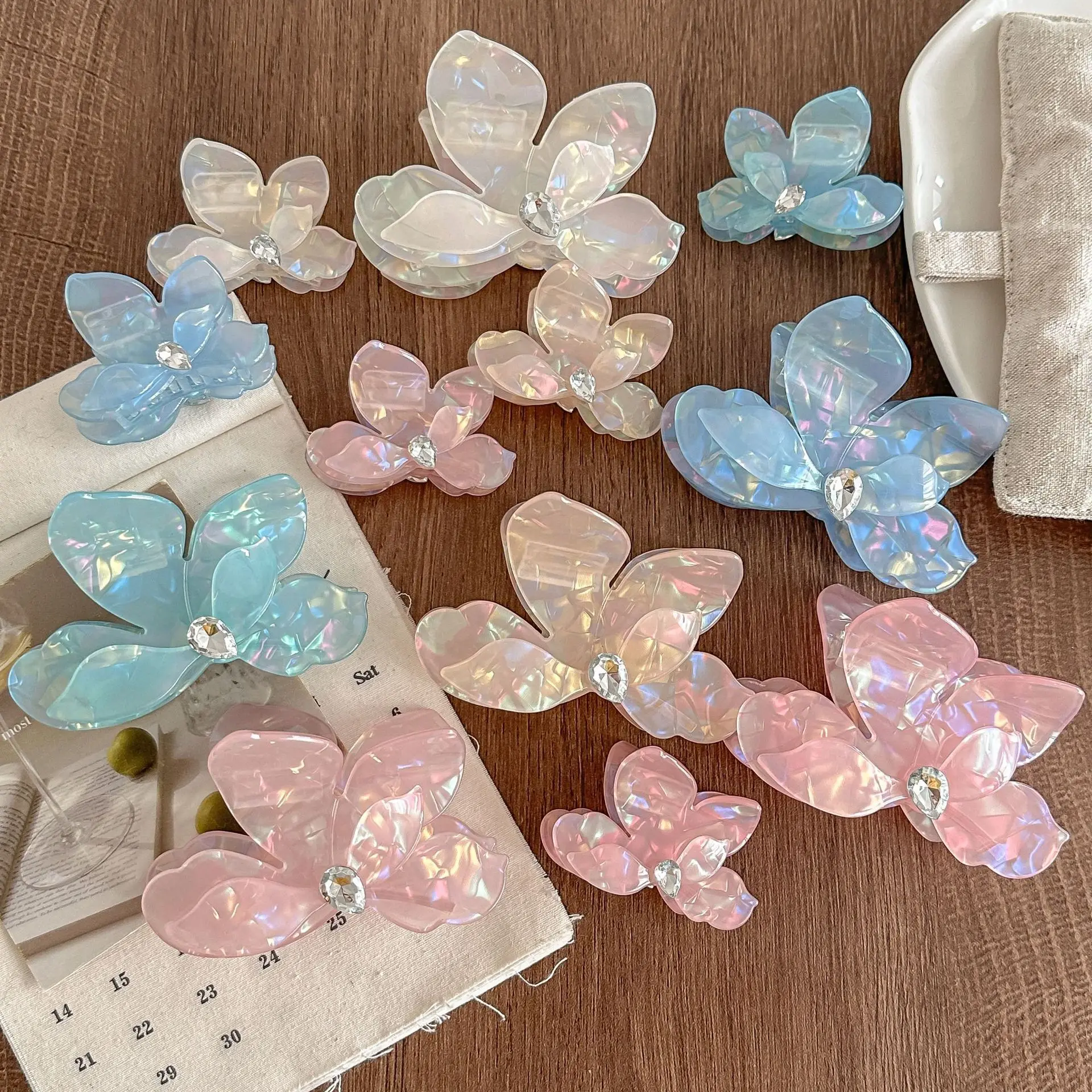 9CM Colorful Butterfly Inlay Rhinestone Hair Claw Acrylic Claw Clips Trendy Hair Clips for Women Girls Hair Accessories 