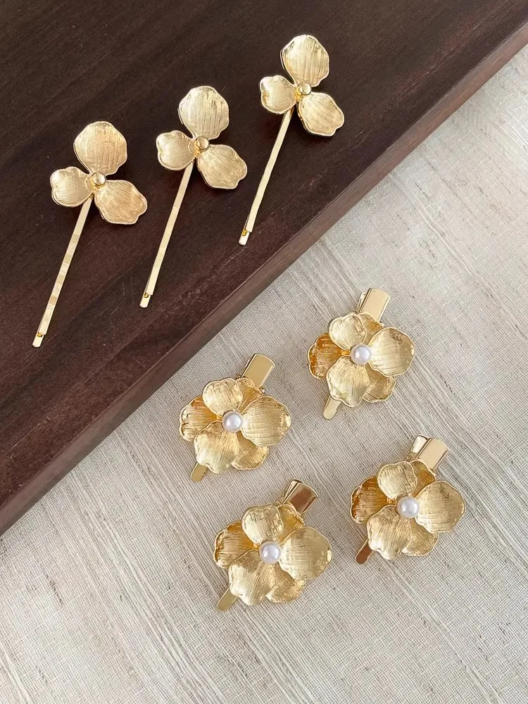Gold Flower Crystal Hair Clips for Women Hairpins Girls Side Bangs Clips Flower Barrette Hawaiian Wedding Party Bag Hair Tools