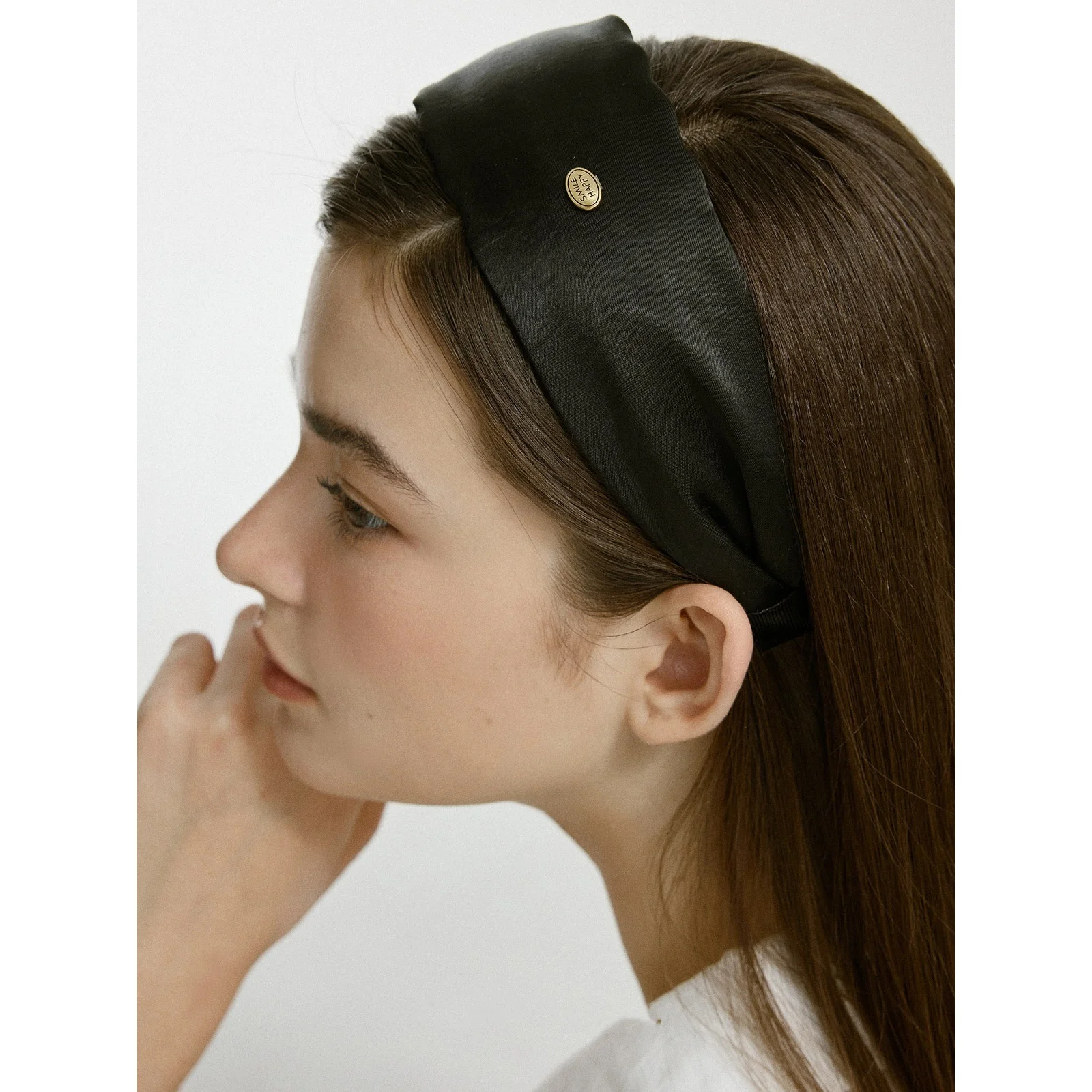 1 Piece French Retro Satin Glossy Headband, Autumn & Winter Elegant Wide-Brimmed Hair Hoop, Women’s Stylish Hair Accessory