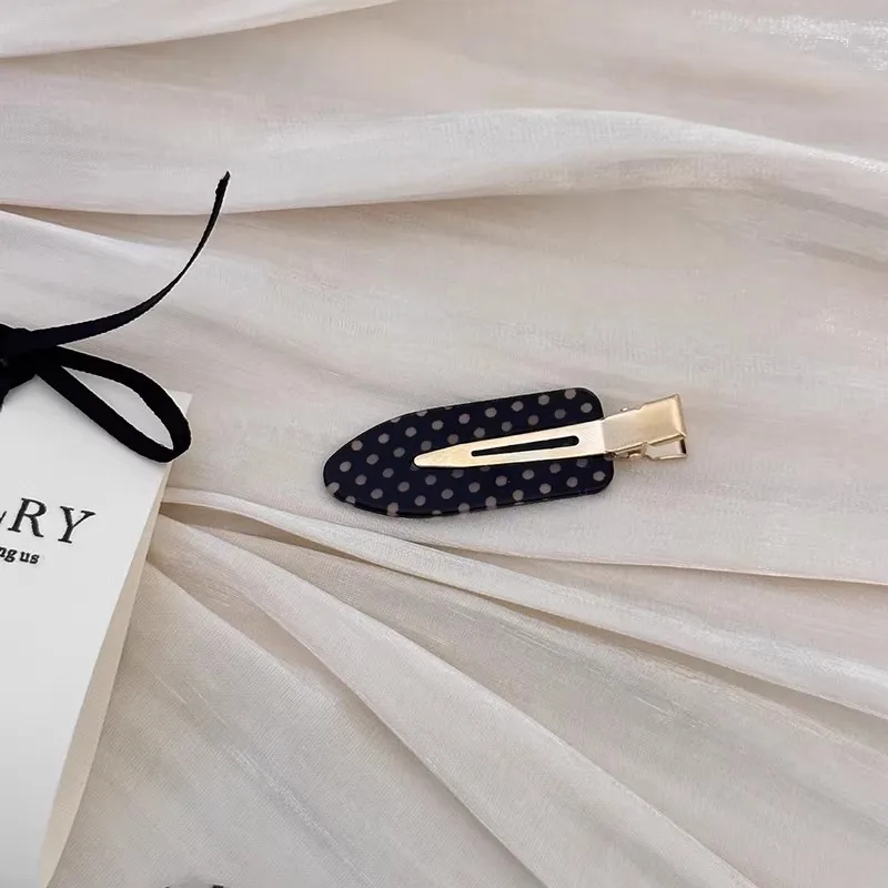 Vintage Black White Polka Dot Hair Clips Y2K Fashion Hairpins Korean Ins No-Trace Barrettes Minimalist Hair Styling Accessories