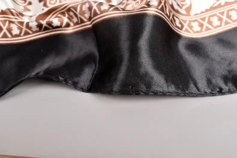 90x90CM Silk Square Scarf Ladies New Luxury Design Popular Shawl The Four Seasons Scarves Women Sunscreen Beach Kerchief Hijab