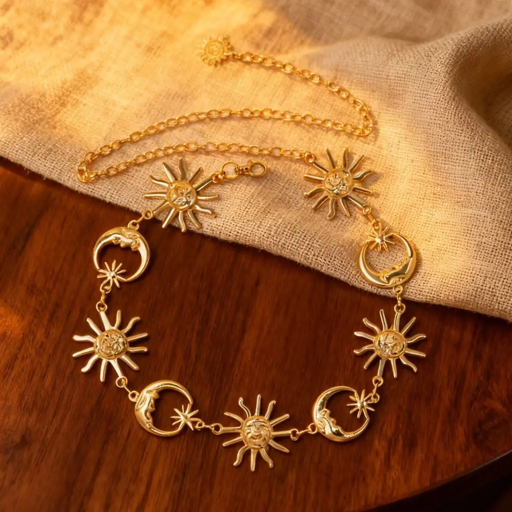 Vintage Sunflower Waist Chain Golden Silvery All-match Sun Moon Star Chain Belt Waistbands Women's Waist Clothing Accessories