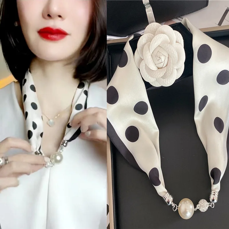 New Summer Pearl Decoration Magnetic Buckle Silk Scarf Versatile Neck Protection Fashionable High End Matching Shirt Scarf Lady