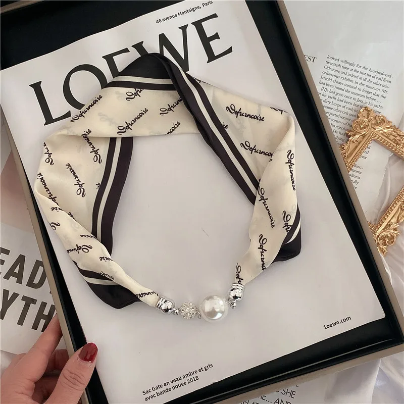 New Summer Pearl Decoration Magnetic Buckle Silk Scarf Versatile Neck Protection Fashionable High End Matching Shirt Scarf Lady