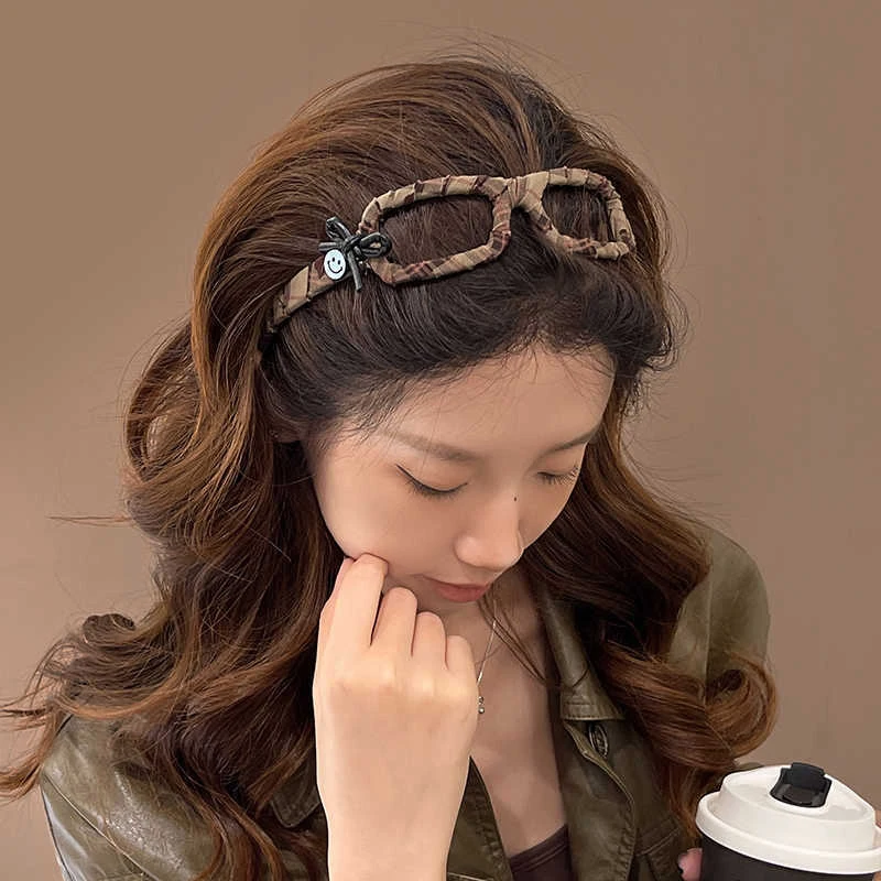 Fashionable Western style eyeglass frame headband for women high skull top anti slip headband niche high-end hair accessory