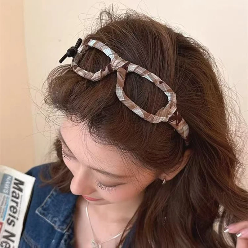 Fashionable Western style eyeglass frame headband for women high skull top anti slip headband niche high-end hair accessory