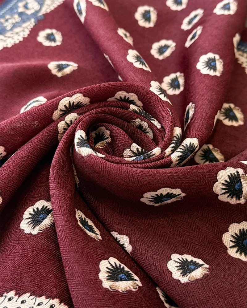 Trendy Print Square Scarf For Women Cotton Velvet Neck Scarf Shawl Warp Elegant Neckerchief Bandanas Ladies Hijab