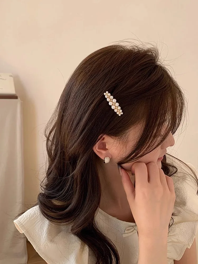Korean Style Side Pearl Bangs Hair Clip for Women, Forehead Clip Hair Accessory, Internet Celebrity 2025 New Model, High-End Sid