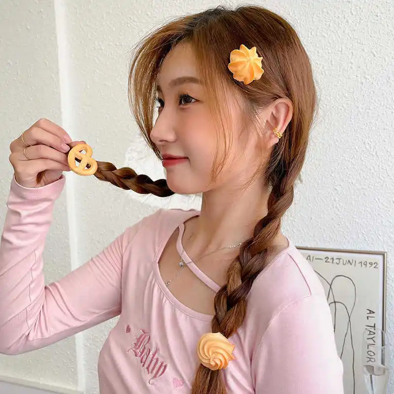 4PC Fashion Cartoon Cookie Biscuit Hair Side Clips Vintage Hairpin for Girls Women Korean Hair Accessories