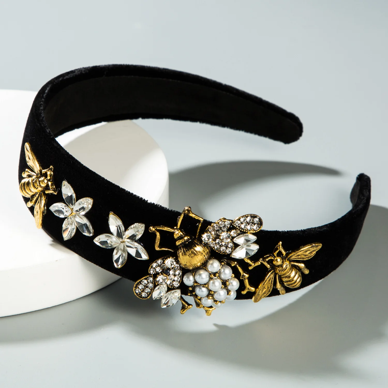Cross-Border Vintage Court Style Baroque Rhinestone Headband Bee Wide Edge Gold Velvet Head Buckle Pearl Headband