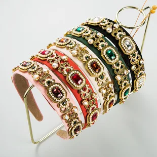 Cross-Border Vintage Court Style Baroque Rhinestone Headband Bee Wide Edge Gold Velvet Head Buckle Pearl Headband