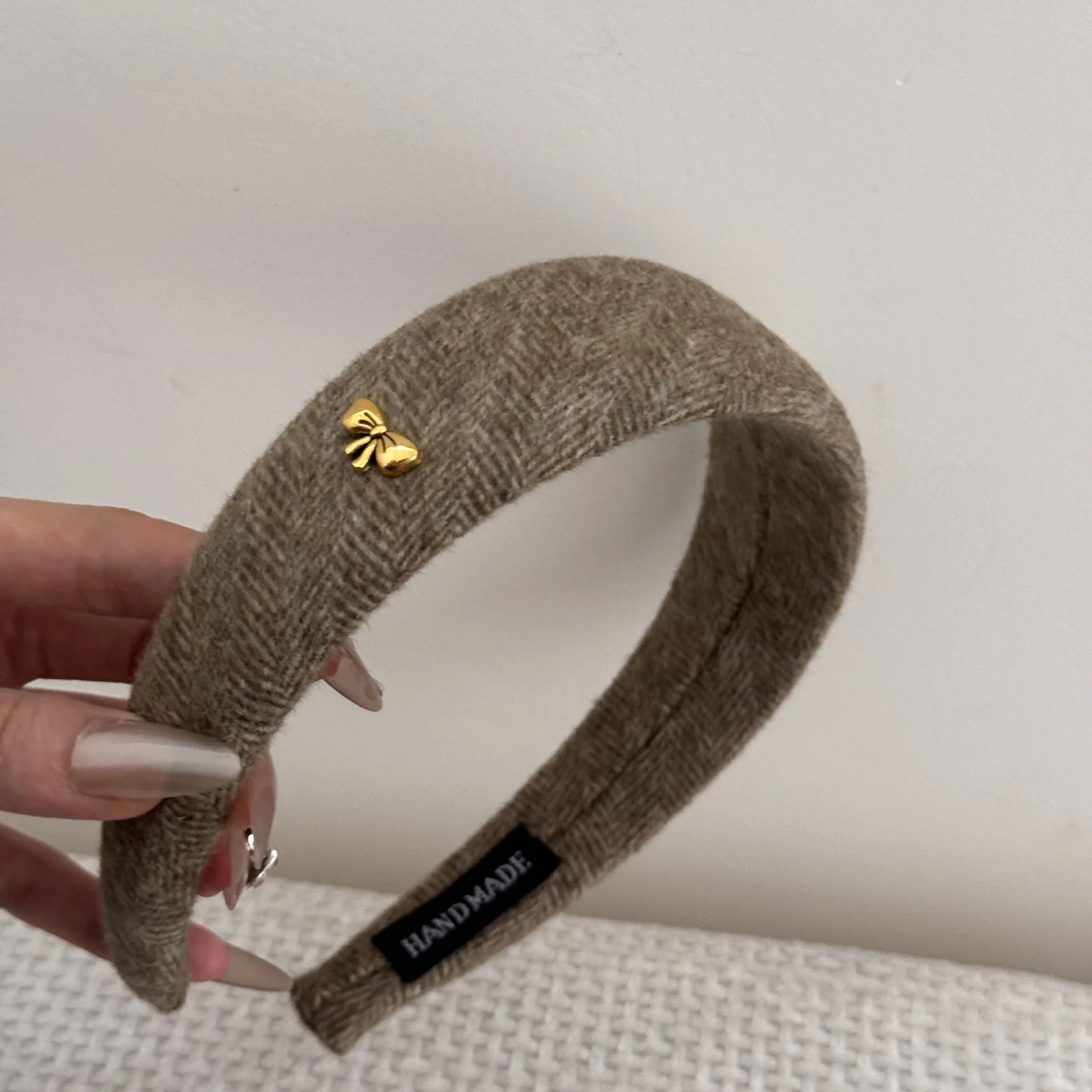 Adult Lazy Old Money Style Wide Edge Headband Retro Suede High Skull Top Hair Accessories Show Small Face