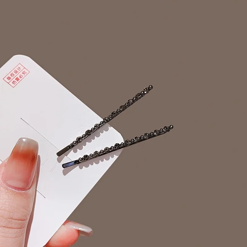2pcs Sparkling Diamond Decorated Black One-Way Hair Clip Set - Luxurious Texture Women's Daily Bangs Styling Fashion Headwear