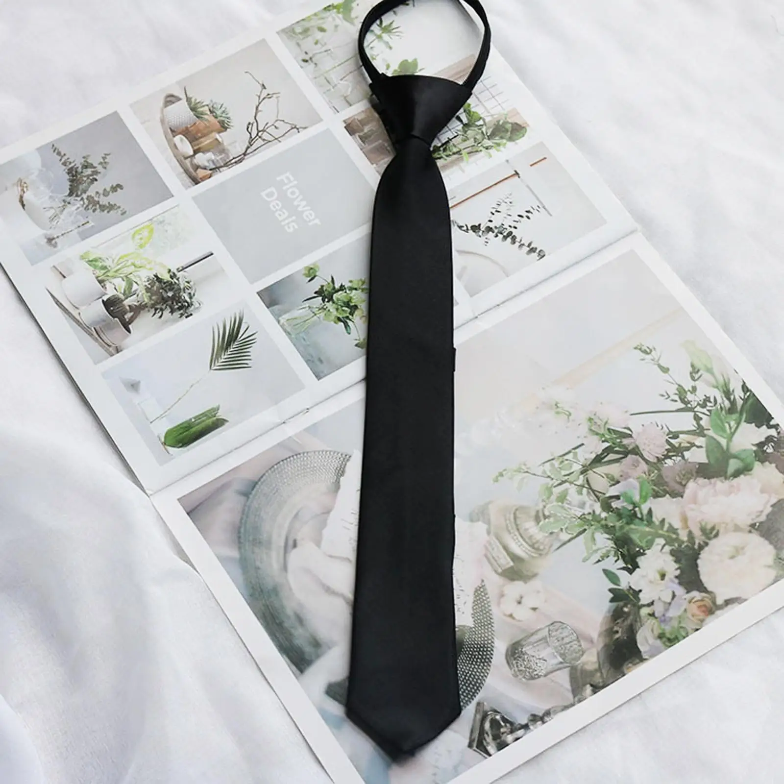 Black Zipper Ties Retro Silky Narrow Women Men Neck Tie Slim Smooth Bow Tie Korean Style Simple Elegant All-match Trendy Tie