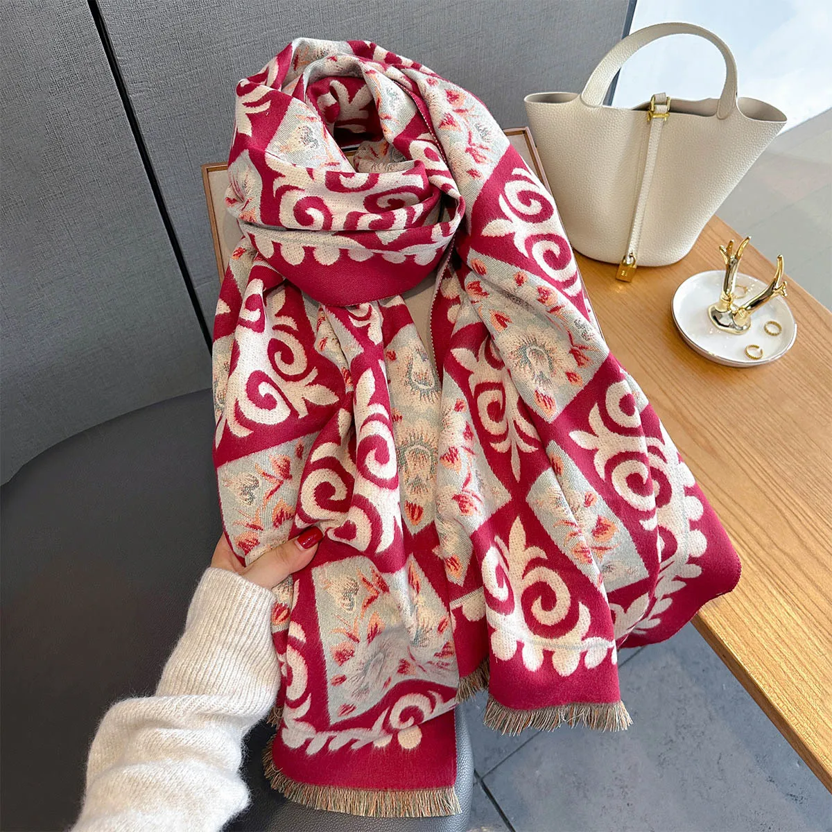 New Fashion Winter Duplex Printing Cashmere Scarf Women High Quality Thicken Wrap Shawl Ladies Pashmina Jacquard Scarves Luxury