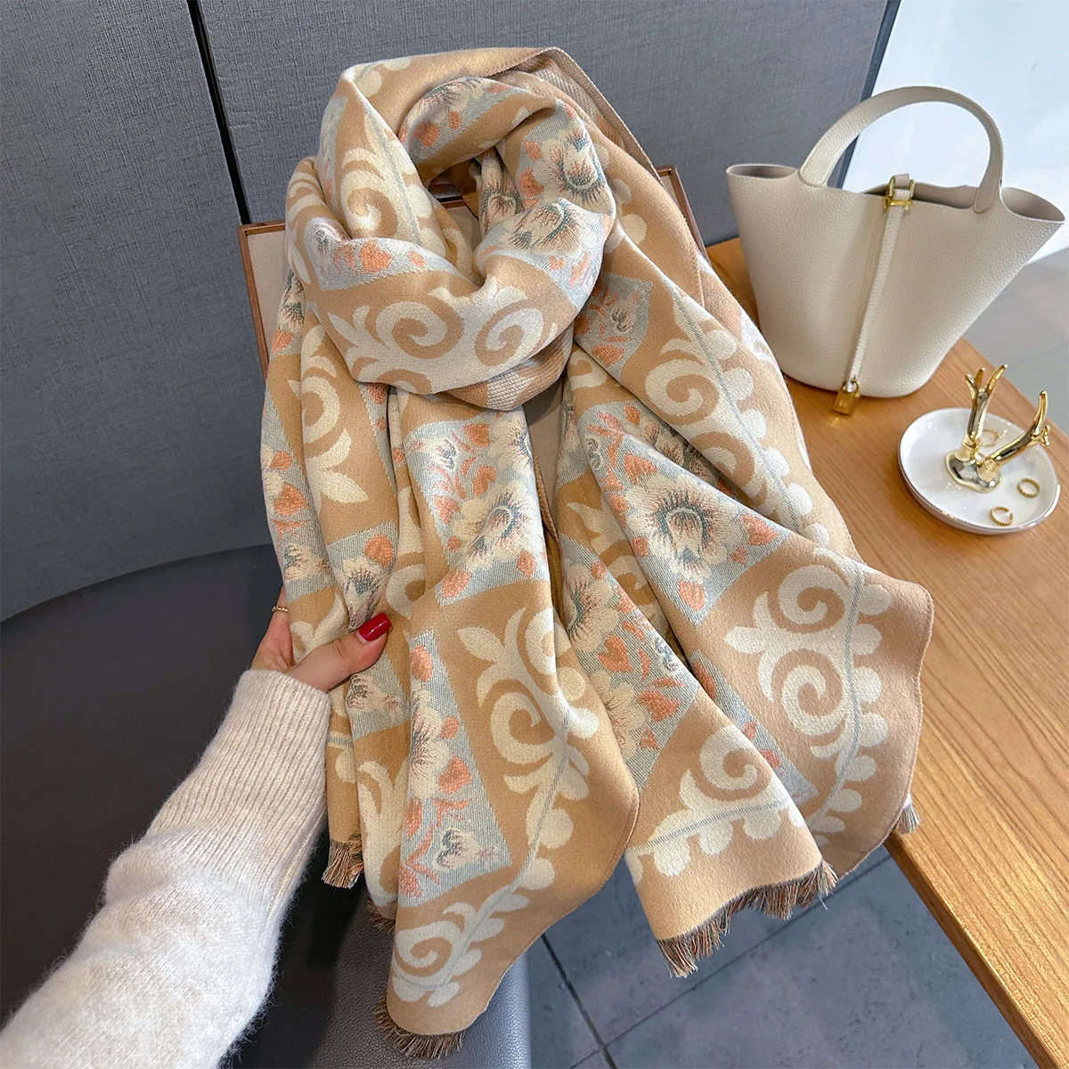 New Fashion Winter Duplex Printing Cashmere Scarf Women High Quality Thicken Wrap Shawl Ladies Pashmina Jacquard Scarves Luxury