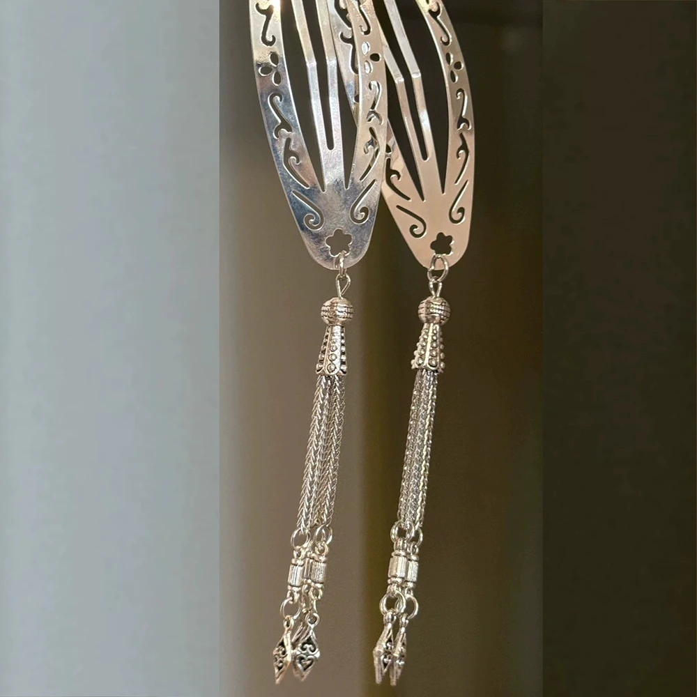 Hollow Metal Tassel Hairpin Exquisite Simple Design Front Hair Clip Unique Side Clip Retro Chinese Style Women's Hair Accessory