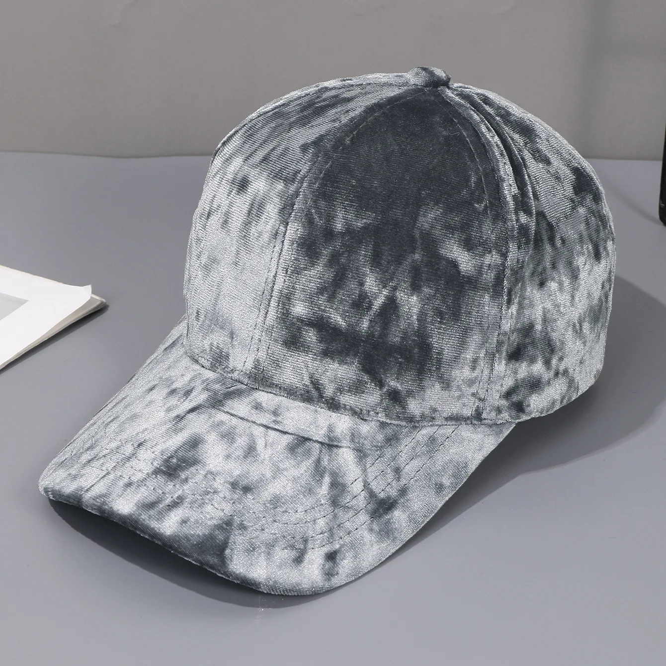 Autumn Winter Hats For Men Women Velvet Baseball Cap Unisex Curved Brim Casual Hat, Soft Adjustable Snapback