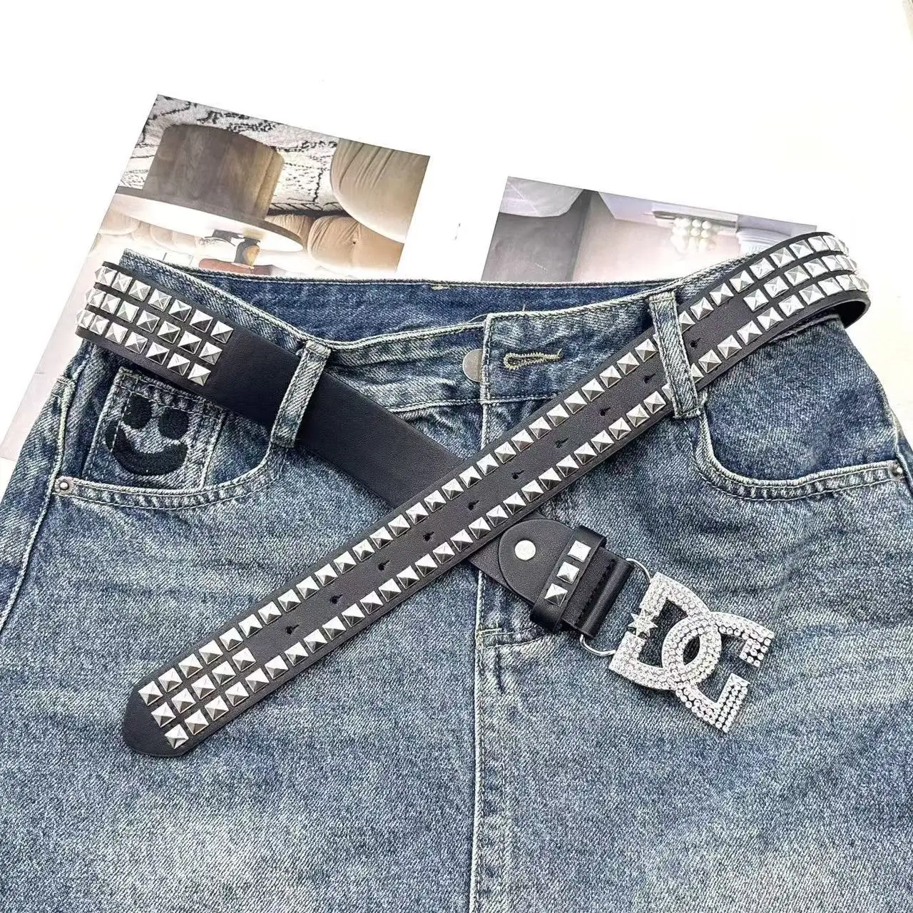Y2K Luxury Hot Girl Women's Rhinestone Belt Unique punk Fashion Rivet Leather Belt Versatile Embedded Decorative Belt