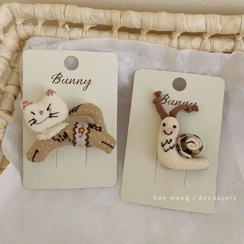 1pc Japanese Ins Cute Rabbit Snail Filled Cotton Hairpin Sweet and High Grade Hairpin with Shattered Hair Side Clip
