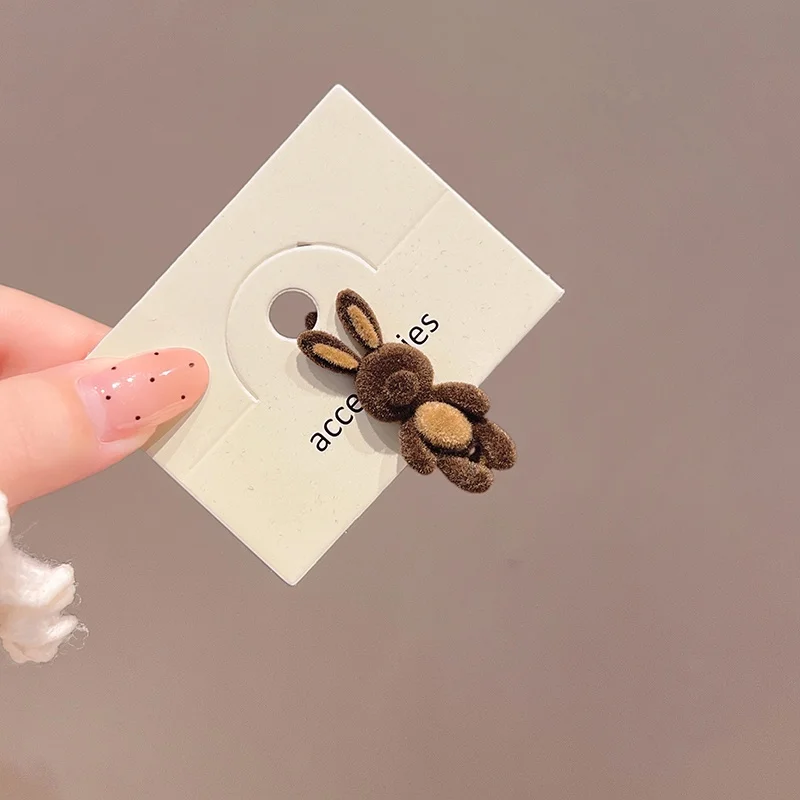 Cute Cartoon Bear and Rabbit Hair Clips for Girls, Adorable Animal-Shaped Side Duckbill Clips, Sweet Children's Hair Accessories