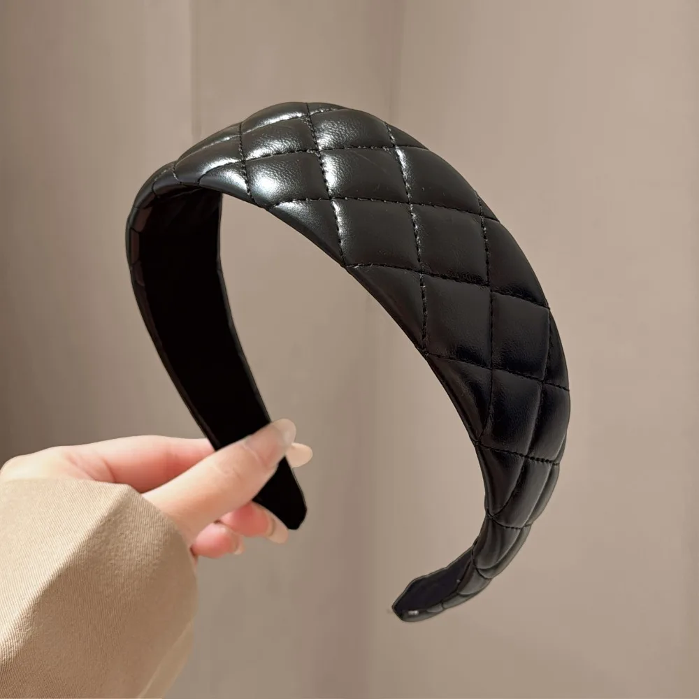 1pc Quilted Faux Leather Headbands Timeless Design Sleek Neutral Tones Perfect Daily Hairstyling Versatile Outfits Chic Luxe