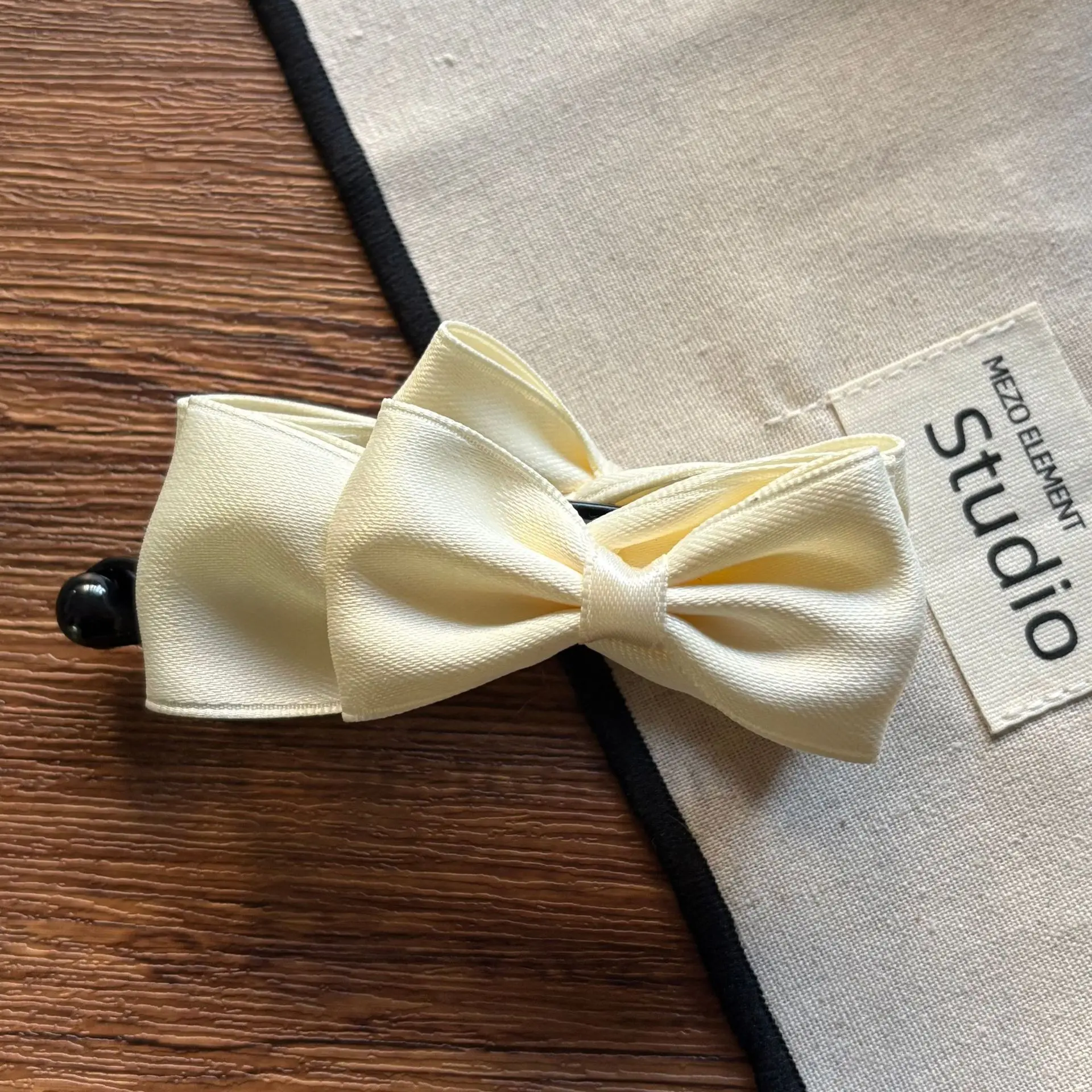 1Pc Korean Satin Bows Hair Clips For Women Plastic Banana Clips Black Brown Ponytail Holder Non-slip Solid Barrettes Accessories