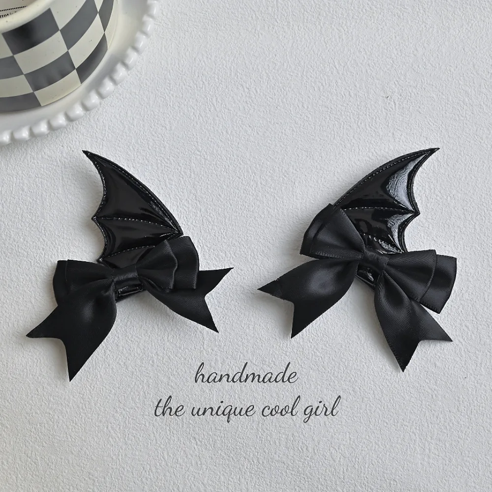Japanese New Trend Alloy PU Leather Devil Bat Wings Bow Hair Clip 2PCS Women's Cool Duckbill Clip Student Funny Hair Accessories