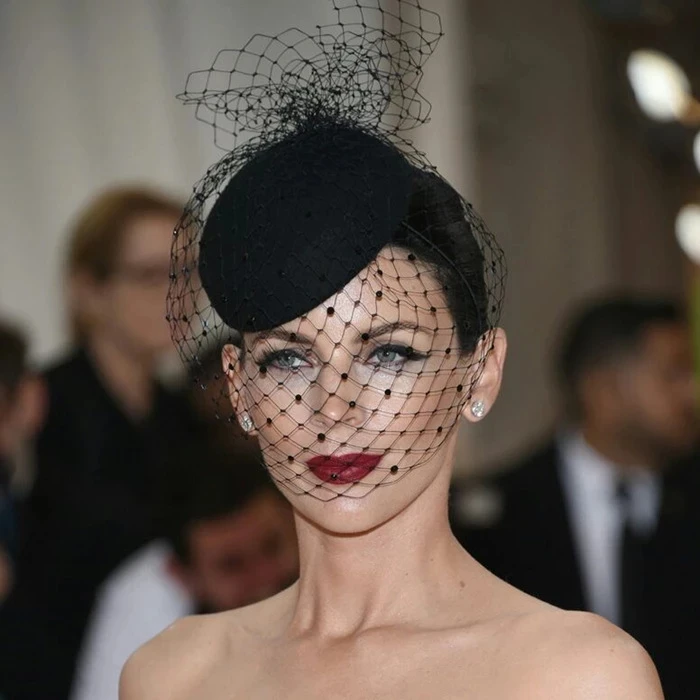 New Handmade Women Chic Fascinator Hat Cocktail Wedding Party Church Headpiece Fashion Headwear Feather Hair Accessories Bride